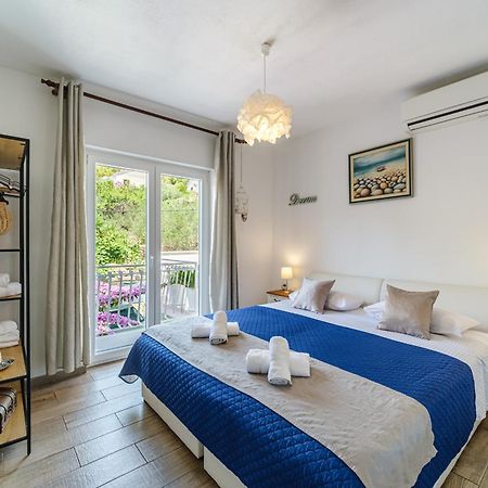 Rooms Anna 米欧纳 外观 照片